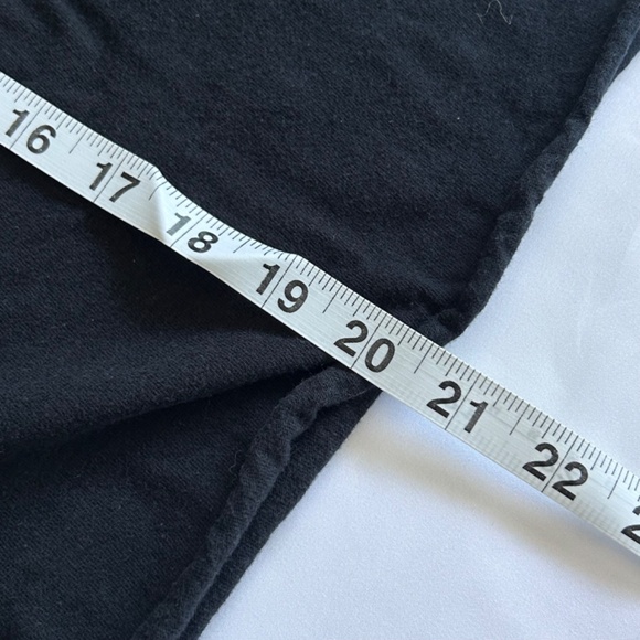 Rolling Stones Black Crop T-Shirt Rare Union Jack Tongue Logo Women's Sz M - Picture 5 of 6